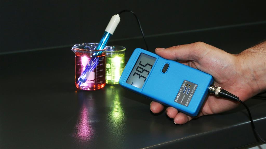 pH-Messgerät, mit externer pH-Sonde und großer Digitalanzeige