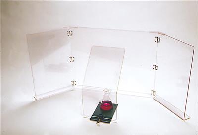 Schutzscheibe für Demonstrations- versuche aus Plexiglas